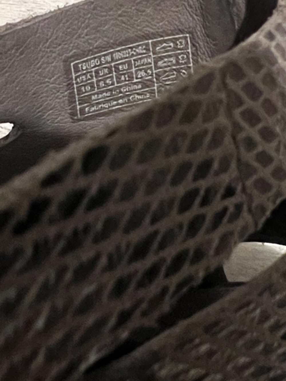 Tsubo Gray Open-Toe Slide Sandals with Textured Upper - Picture 9 of 9